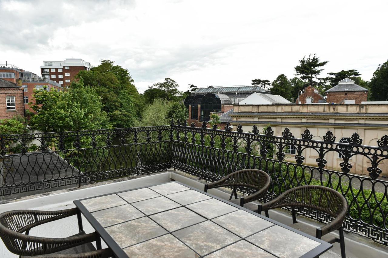 Victoria Colonnade Aparthotel เลมิงตันสปา ภายนอก รูปภาพ